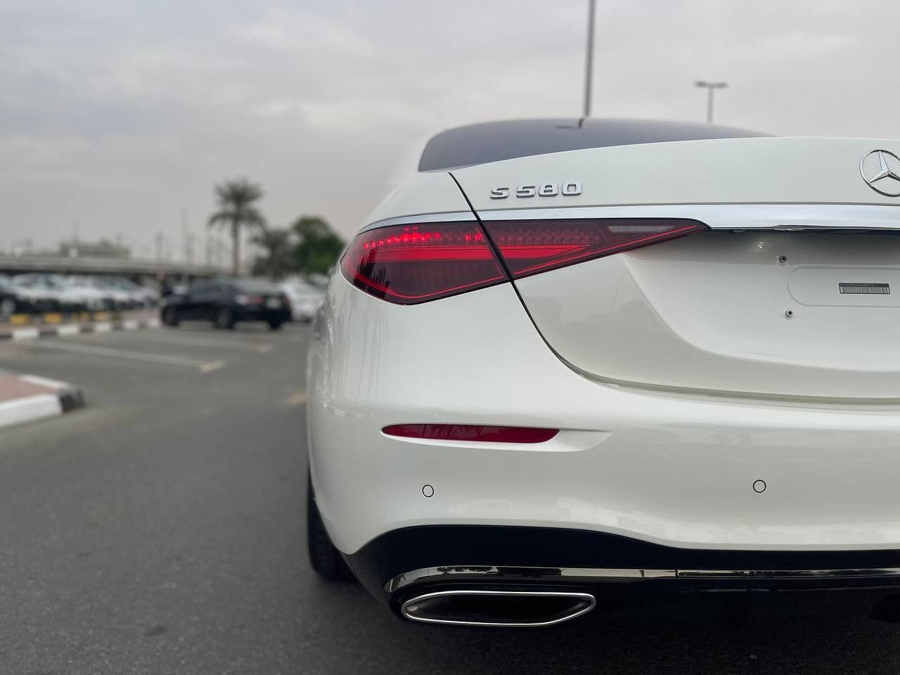 Mercedes S-Class 580 - Image 4