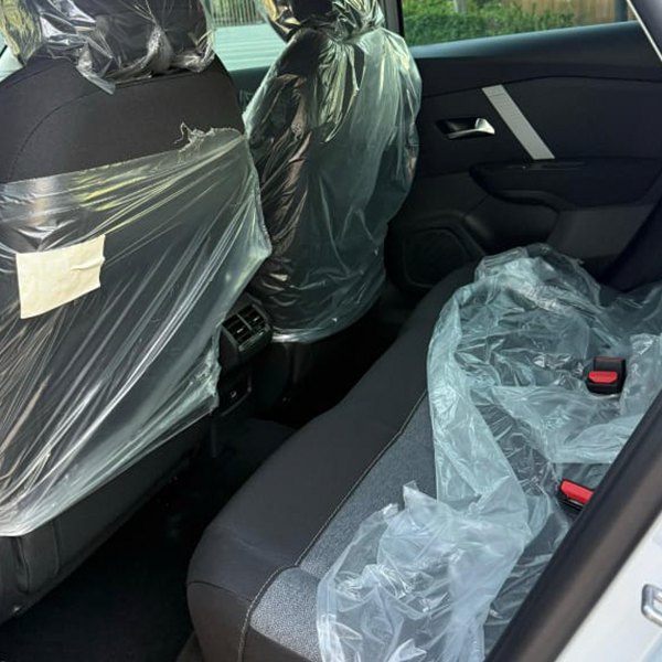 Rent Citroen C4X - Image 3