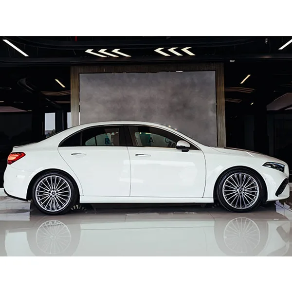 Mercedes A200 - Image 2