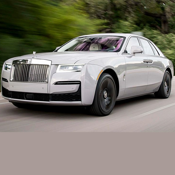 Rent Rolls Royce Ghost in Dubai Abu Dhabi Sharjah UAE Best Weekly Daily Monthly Rate Book