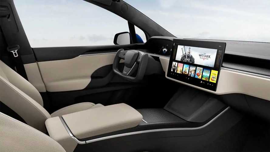 Tesla Model X Rental in Dubai Abu Dhabi UAE - wheelsonrent.ae